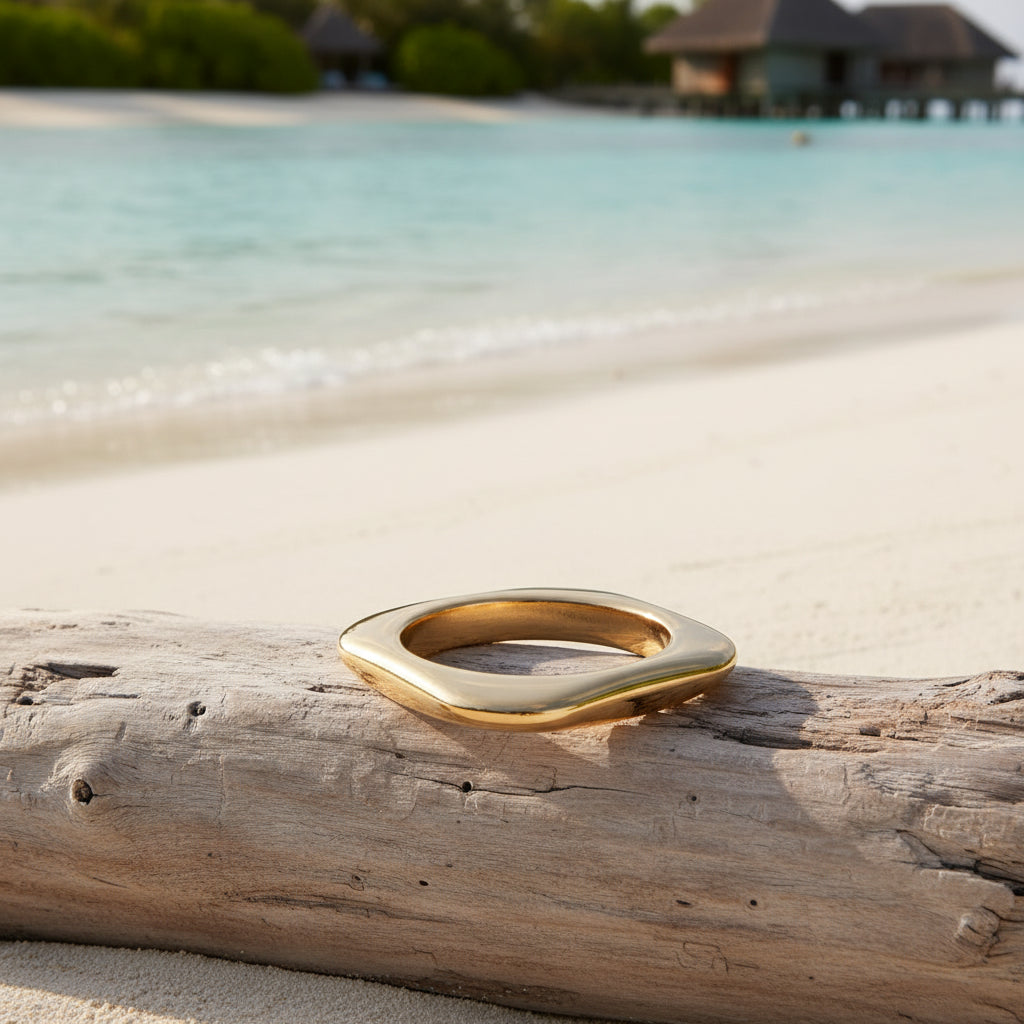 Geometric Bangle Beach
